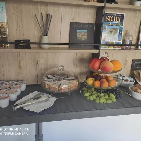 Thalya Luxury Alojamento de Acomodação e Pequeno-almoço Syracuse