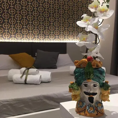 Thalya Luxury Alojamento de Acomodação e Pequeno-almoço 3*