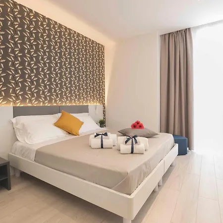 Alojamento de Acomodação e Pequeno-almoço Thalya Luxury 3*