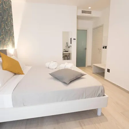Alojamento de Acomodação e Pequeno-almoço Thalya Luxury 3*