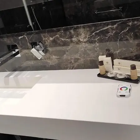 Thalya Luxury Alojamento de Acomodação e Pequeno-almoço Syracuse