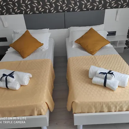Thalya Luxury 3* Syracuse